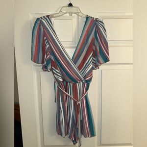 Francesca’s, size small, multi color